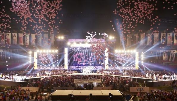 K-POP 월드 페스타 2월 2일과 2월 매주 토요일 오후 6시 강릉원주대학교 운동장, K-POP 주인공들을 만날 수 있는 무대