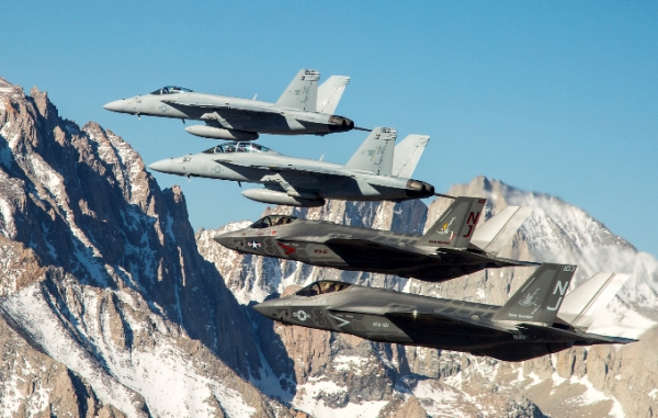 정부가 구매 예정인 F35 전투기