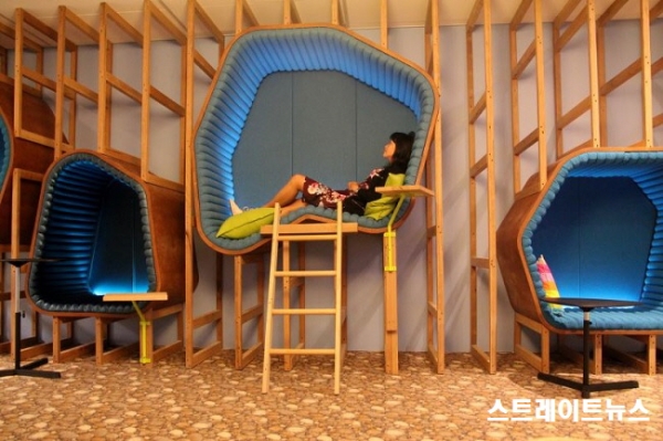 구글(google) 시드니(Sydney) 오피스에 설치된 직원용 낮잠 포드(nap pod)(자료:decoist) ⓒ스트레이트뉴스