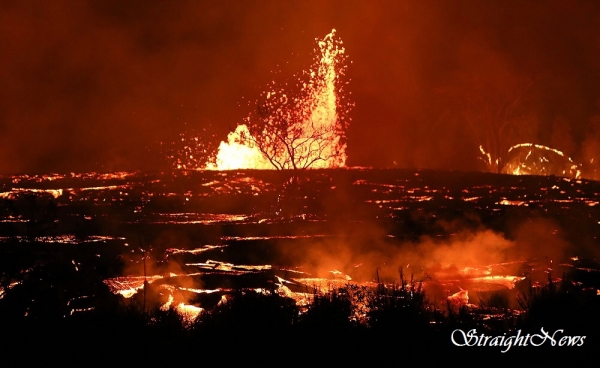 하와이 킬라우에아 화산에서 용암이 흘러내리는 모습(자료:CNN) ⓒ스트레이트뉴스DB