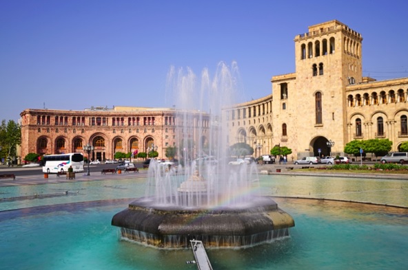 아르메니아의 수도 예레반 공화국 광장. 보물섬투어 제공=스트레이트뉴스