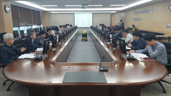 한국가스안전공사가 사회적 가치 실현을 위한 혁신정책 공유와 이행을 선도하기 위해 ‘KGS 혁신추진위원회’를 발족했다.