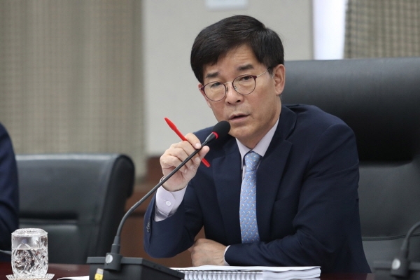 김낙순 한국마사회 회장이 ‘경영개선 TF’를 발족하며 강도 높은 경영개선 의지를 표명했다.