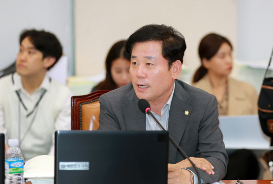 국회 산업통상중소벤처위원회 송갑석 의원