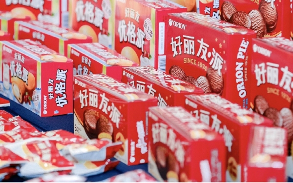 오리온이 ‘2020년 중국 고객 추천지수(C-NPS)’ 파이 부문에서 6년 연속 1위에 올랐다. 사진은 오리온 중국 주요 파이 제품 이미지