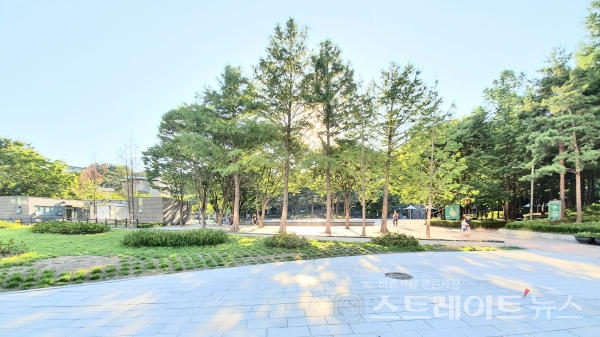 ◇'노원 롯데캐슬 시그니처' 인근에 위치한 수락산당고개지구공원. (사진=이준혁 기자)