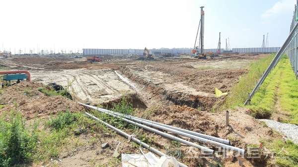 ◇'호반써밋 더 프라임' 부지. 공사현장 동북쪽에서 서남쪽을 살피는 구도다. (사진=이준혁 기자)