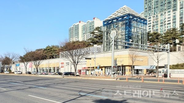 ◇'힐스테이트 감삼 센트럴'과 500여m 거리에 위치한 홈플러스 성서점. (사진=이준혁 기자)