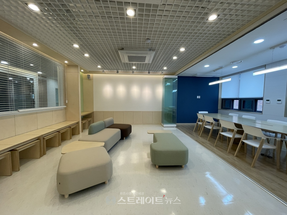 ▲ 중장년일자리플랫폼 개관 / 사진제공= 영등포구청