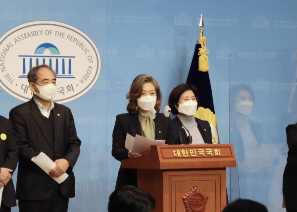 양이원영 국회의원(무소속, 비례대표)