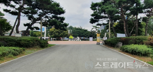 ◇'안성아양 흥화하브' 도보 거리에 있는 내혜홀광장. (사진=이준혁 기자)