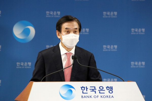 통화정책방향에 대해 설명하는 이주열 한국은행 총재(제공=연합뉴스)