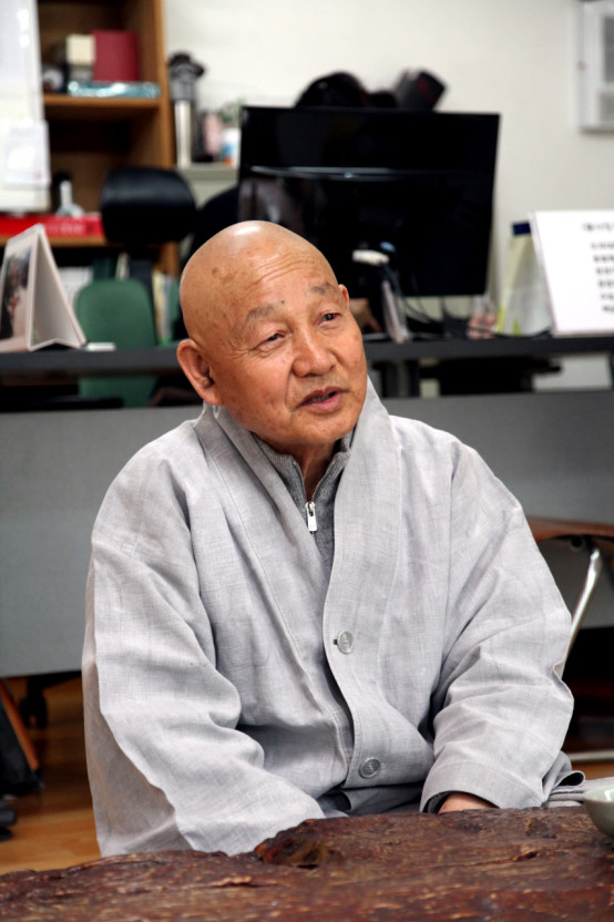 영축총리 통도사 방장 성파(性坡·82) 스님이 대한불교조계종 제 15대 종정의 자리에 오르게 될 전망이다.