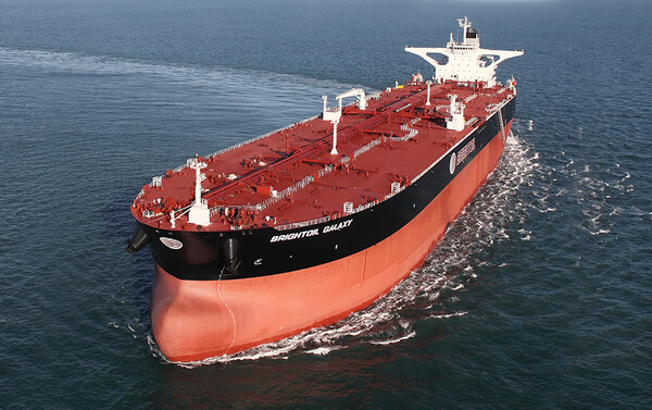 현대중공업이 건조한 초대형 원유운반선(VLCC). /사진=현대중공업