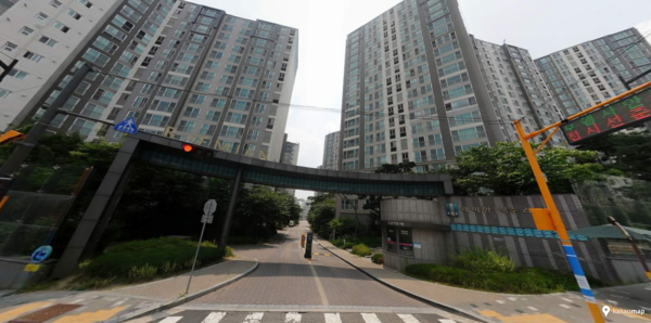 서울 성동구 옥수동 래미안옥수리버젠 아파트 단지 전경. /사진=카카오맵