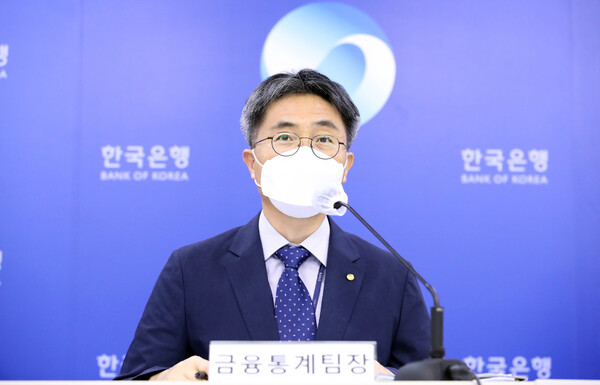 박창현 한국은행 경제통계국 금융통계팀장이 23일 오전 서울 중구 한국은행에서 2022년 2/4분기 가계신용(잠정)의 주요 특징을 설명하고 있다.(제공=한국은행)