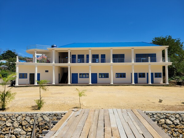 교보생명이 건립한 인도네시아 찌아찌아 한글학교.(제공=교보생명) 