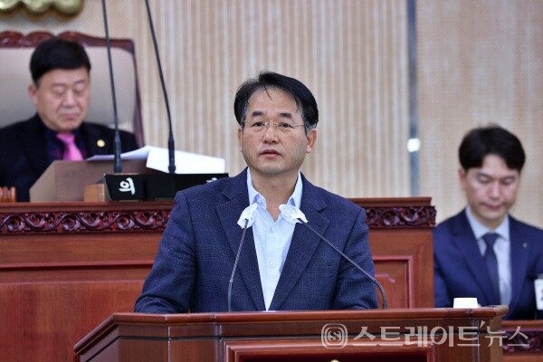 이동환 고양시장이 제271회 고양특례시의회 임시회 제1차 본회의에서 연설하고 있다./사진=고양시청