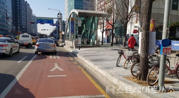 3. 보행자 편의개선 (승하차, 통행로 확보)./사진=고양시청