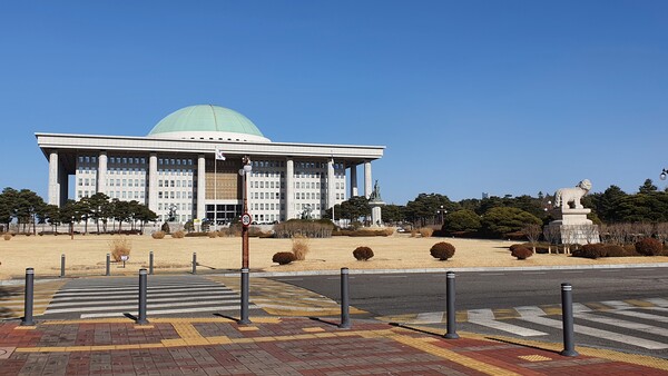 국회의사당 전경(2023. 2. 20, 사진=이제항)