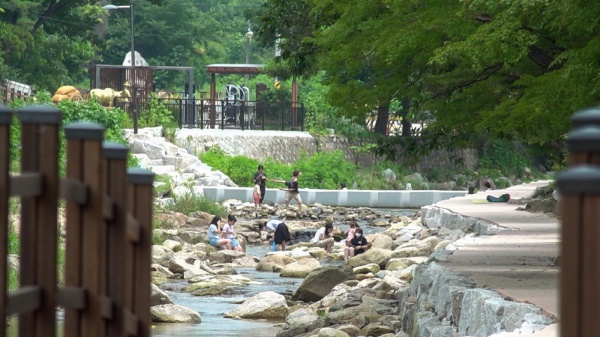 창릉천 솔내음 누리길./사진=고양시청