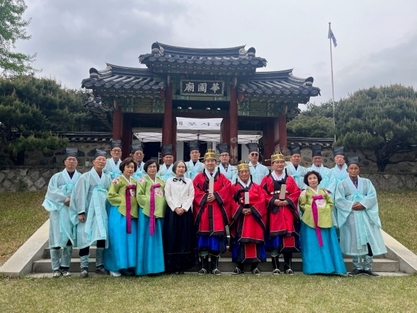 지난 25일 양촌읍 대포리 대포서원에서 봉행된 춘향제./사진=김포시청