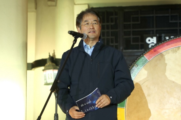 행주가(街) 예술이야(夜)’ 개막식에 참석한 이동환 고양특례시장./사진=고양시청