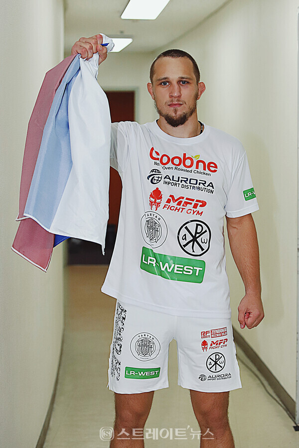 ▲로드FC 글로벌 토너먼트 라이트급 결승전에 진출한 러시아의 아르투르 솔로비예프(굽네 로드FC 065) / 양용은 기자 taeji1368@naver.com