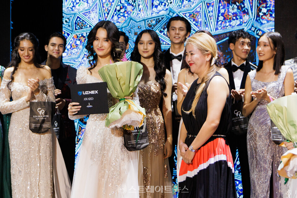 ▲‘2023 페이스 오브 우즈베키스탄’ 우즈넥스상 수상자 Jong Sabina / 사진=아시아모델페스티벌조직위원회