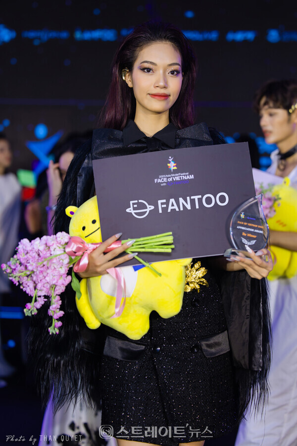 ▲‘2023 페이스 오브 베트남’ 팬투상 수상자 라이 마이 호아. 사진=아시아모델페스티벌조직위원회