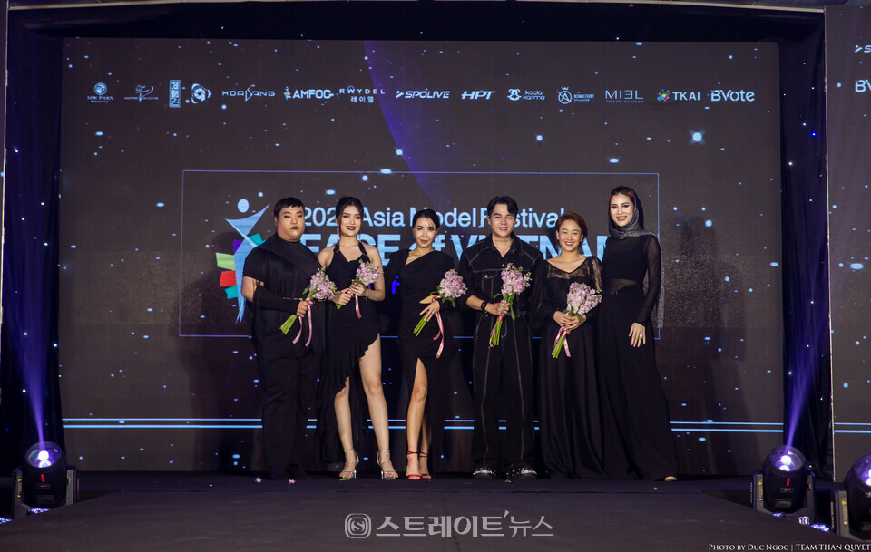 ▲‘2023 페이스 오브 베트남’ (왼쪽부터) 응웍 칸 응우웬, 오안 판(Oanh Phan), 로렌 리, AnST, 발렌타인스 반 응우웬(Valentines Van Nguyen), 탄 우웬 응우웬. 사진=아시아모델페스티벌조직위원회