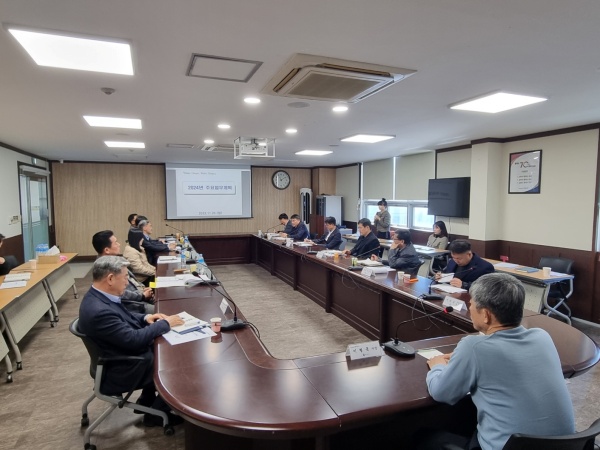 김포도시관리공사가 지난 20일 2024년 주요업무계획 보고회를 개최했다. 김포시청 제공