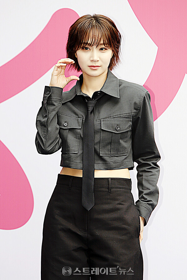 2024 F/W 서울패션위크 리이 포토월 행사에 참석한 배우 정유민. 양용은 기자 taeji1368@naver.com