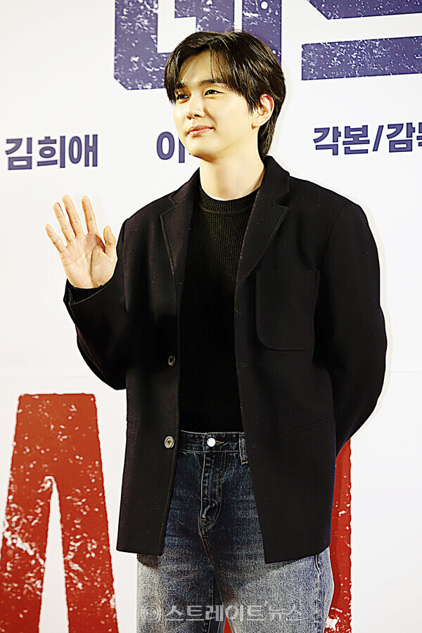 영화 ‘데드맨’ VIP 시사회 포토월 행사에 참석한 배우 유승호. 양용은 기자 taeji1368@naver.com