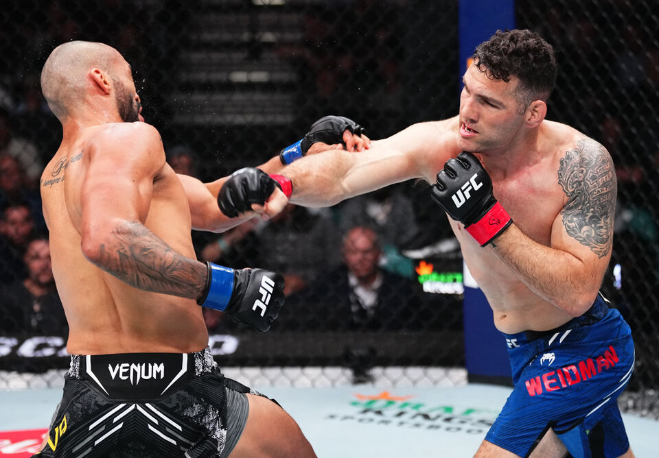 크리스 와이드먼 vs 브루누 실바. UFC 제공