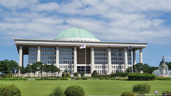 서울 여의도 국회의사당 전경.