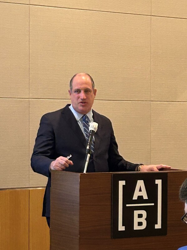 거숀 디슨펠드(Gershon M.Distenfeld) AB자산운용 수석부사장. 사진 장석진 기자