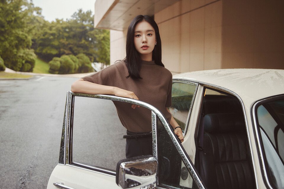 배우 안은진. 셀렙샵 에디션 제공