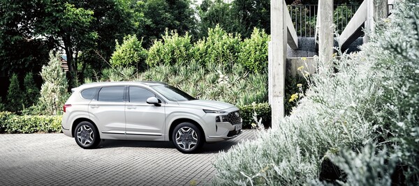 더 뉴 싼타페 하이브리드. 현대자동차 제공