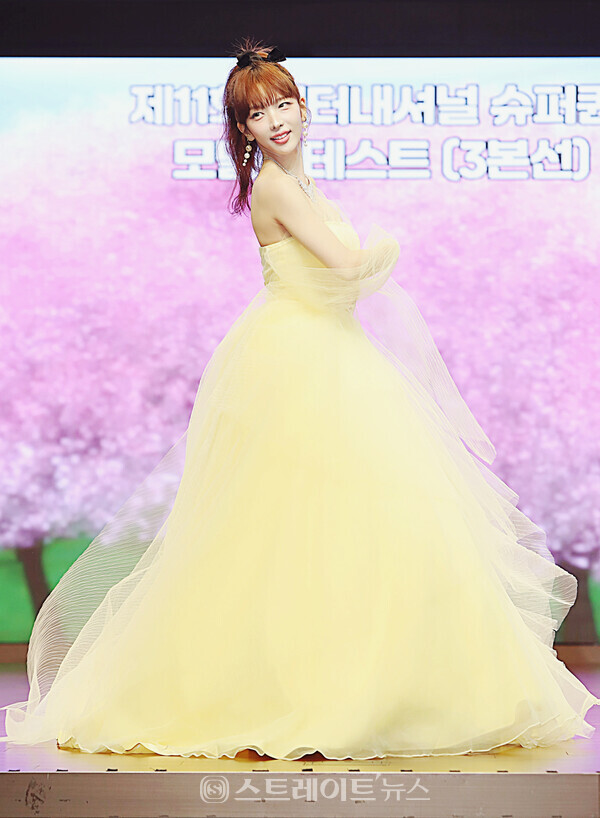 제11회 인터내셔널 슈퍼퀸 모델 콘테스트 3본선 출전자 김라체리. 양용은 기자 taeji1368@naver.com