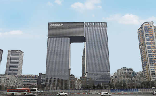 경기 성남시 분당두산타워. 두산 제공