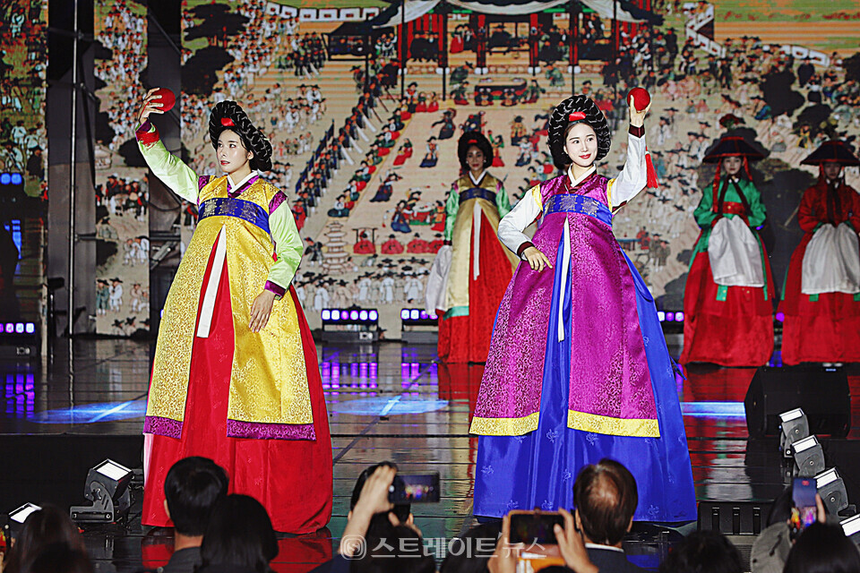 한빛단 최유슬(왼쪽), 조여은. 양용은 기자 taeji1368@naver.com