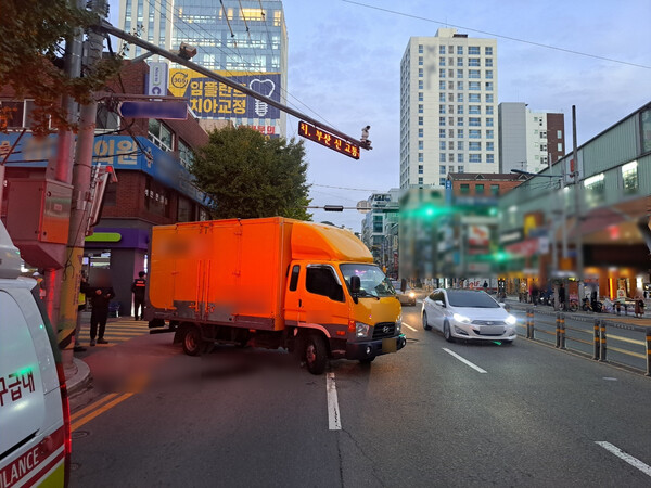 부산 수영구 수영교차로 사고현장. 부산남부경찰서 제공