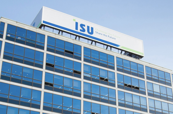 이수페타시스 홈페이지 화면.