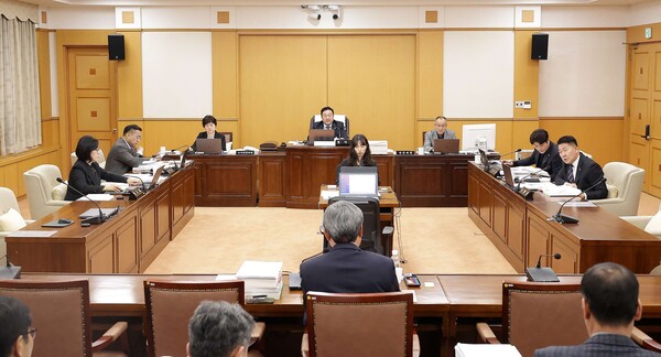 26일 대전시의회 산업건설위원회가 제3차 회의를 열고 있다. 대전시의회 제공.