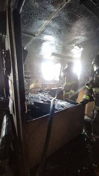 불이 난 화재현장. 부산소방재난본부 제공