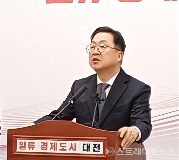 6일 이장우 시장이 신년 기자 브리핑을 가지고 있다. 최미자 기자.