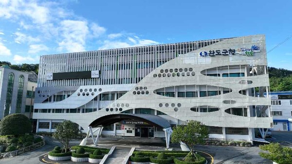 완도군청 전경 (사진=완도군)