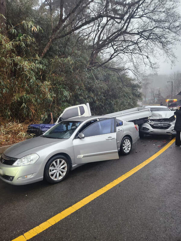 빙판길 사고 현장. 해운대경찰서 제공