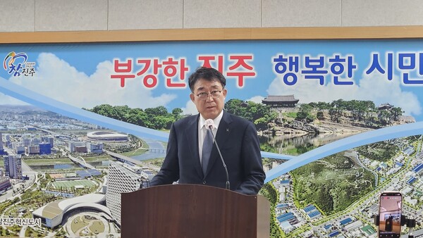 차석호 진주시 부시장의 모습. 스트레이트뉴스